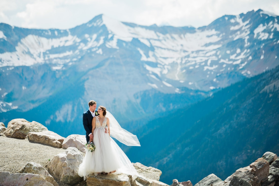 Wedding photographer at Kicking Horse Mountain Resort of Dawn.