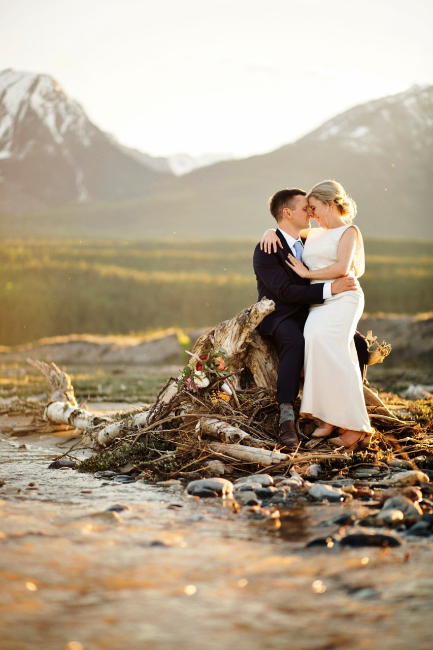 Hillside Lodge, Golden BC, wedding photographers